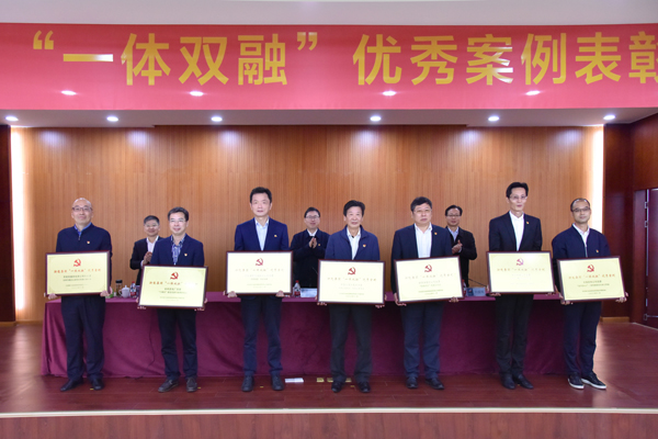 DSC_8189x.jpg DSC_8189x.jpg